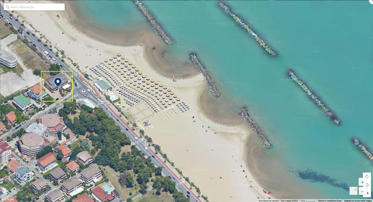 Sunrise Beach House - Sea View Daire Montesilvano Marina Dış mekan fotoğraf